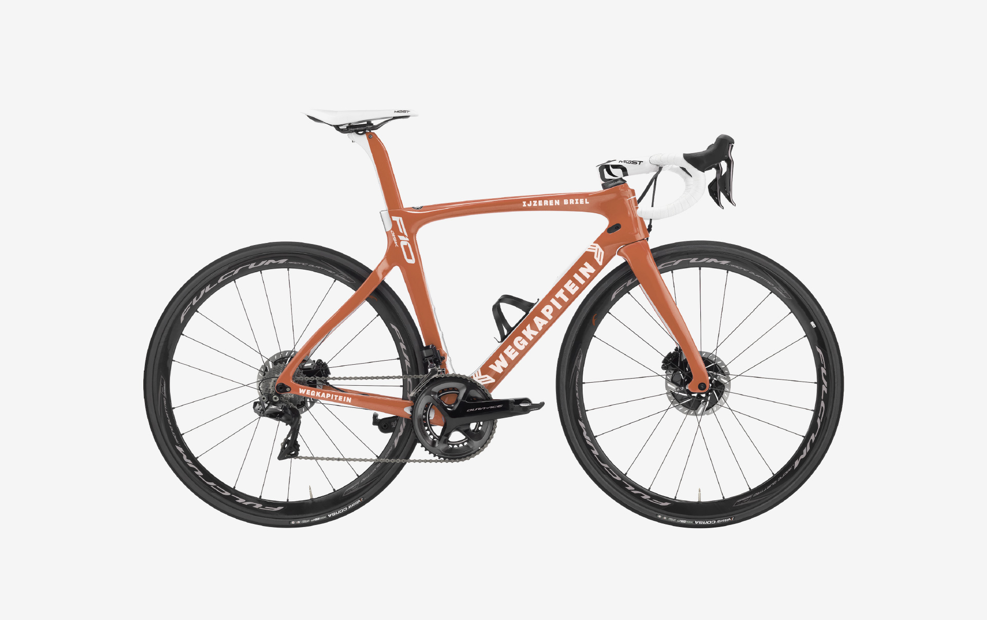 Wegkapitein's branded racing bicycle in orange on a white background